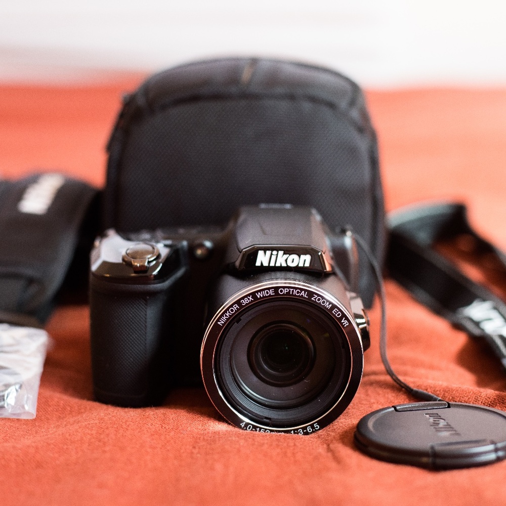 Nikon Coolpix L840 - Brand New, Perfect Condition